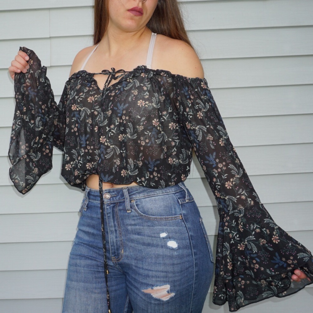 Black floral off-the-shoulder bell sleeve blouse